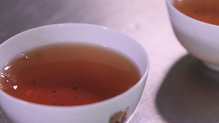 màu nước trà thiết quan âm trần hương