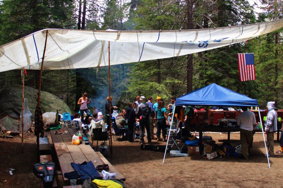 5-Step Guide To Planning A Big Group Camping Trip - Hipcamp Journal